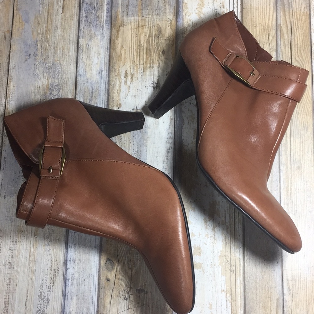🍁 Bandolino Women’s Ankle Boot, Size 6.5 - Picture 3 of 8